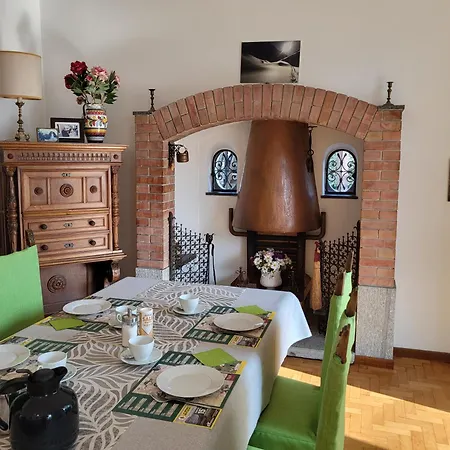 Le Colombine 3* אבאדיה לריאנה