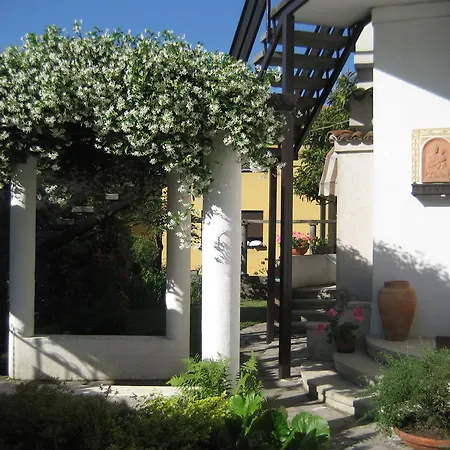 Bed & Breakfast Le Colombine Abbadia Lariana