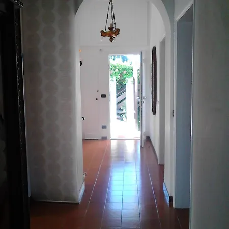 Le Colombine Аббадия Лариана